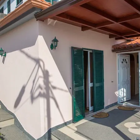 Rochinha House Tatil Evi